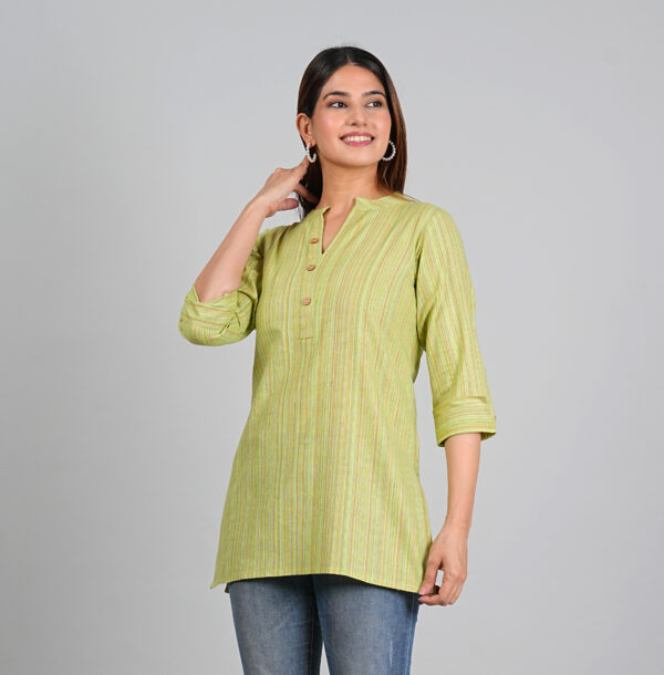 Trendy Shirt Collar Top - Green